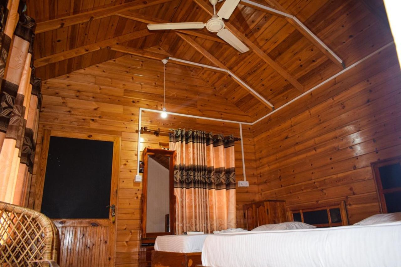 Mithra Paradise Beach Hotel Нилавели Экстерьер фото